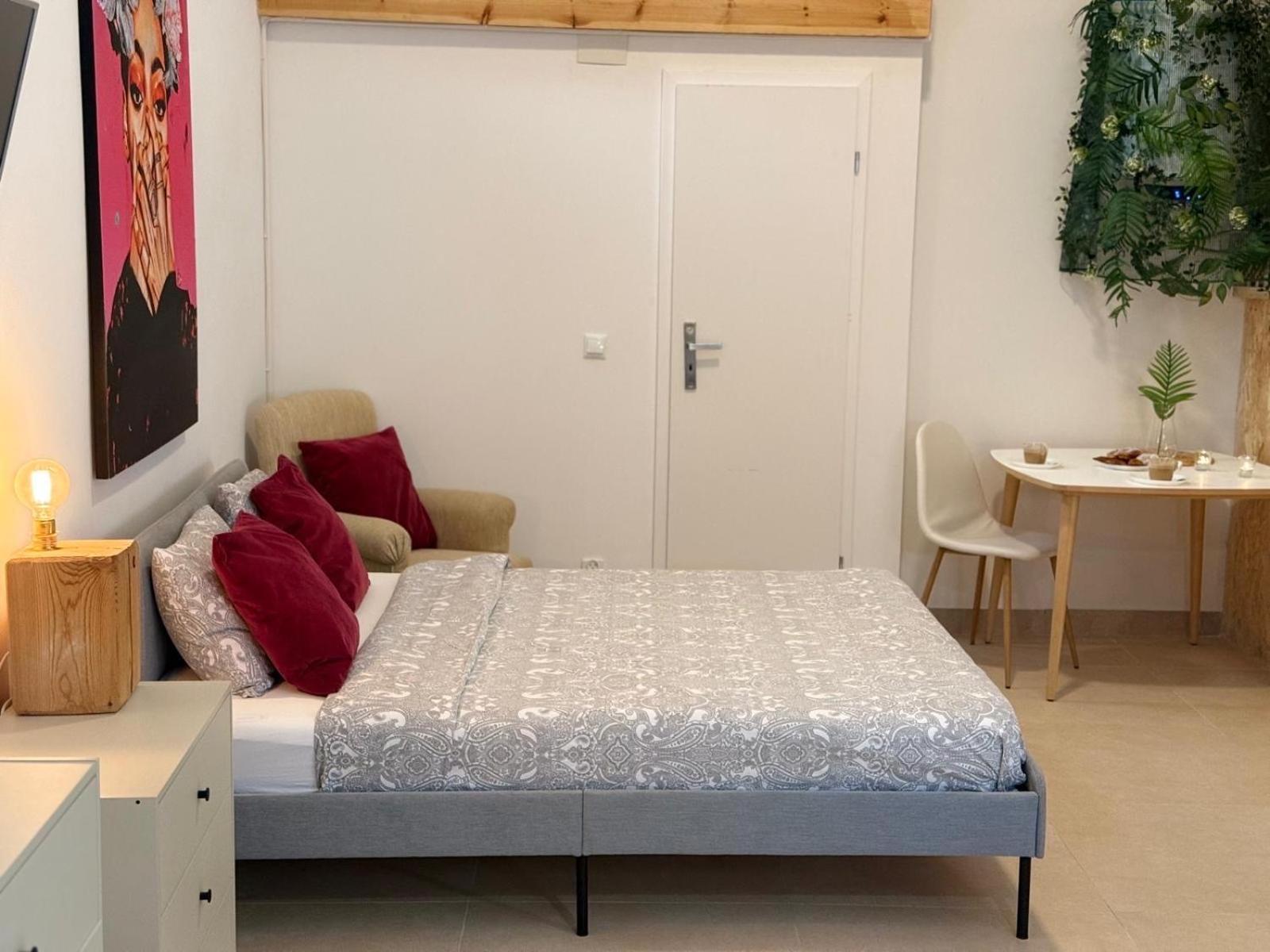 Soho Boho Apartments - With Sunny Rooftop Terrace And Fiber Optic Internet 알리칸테 외부 사진